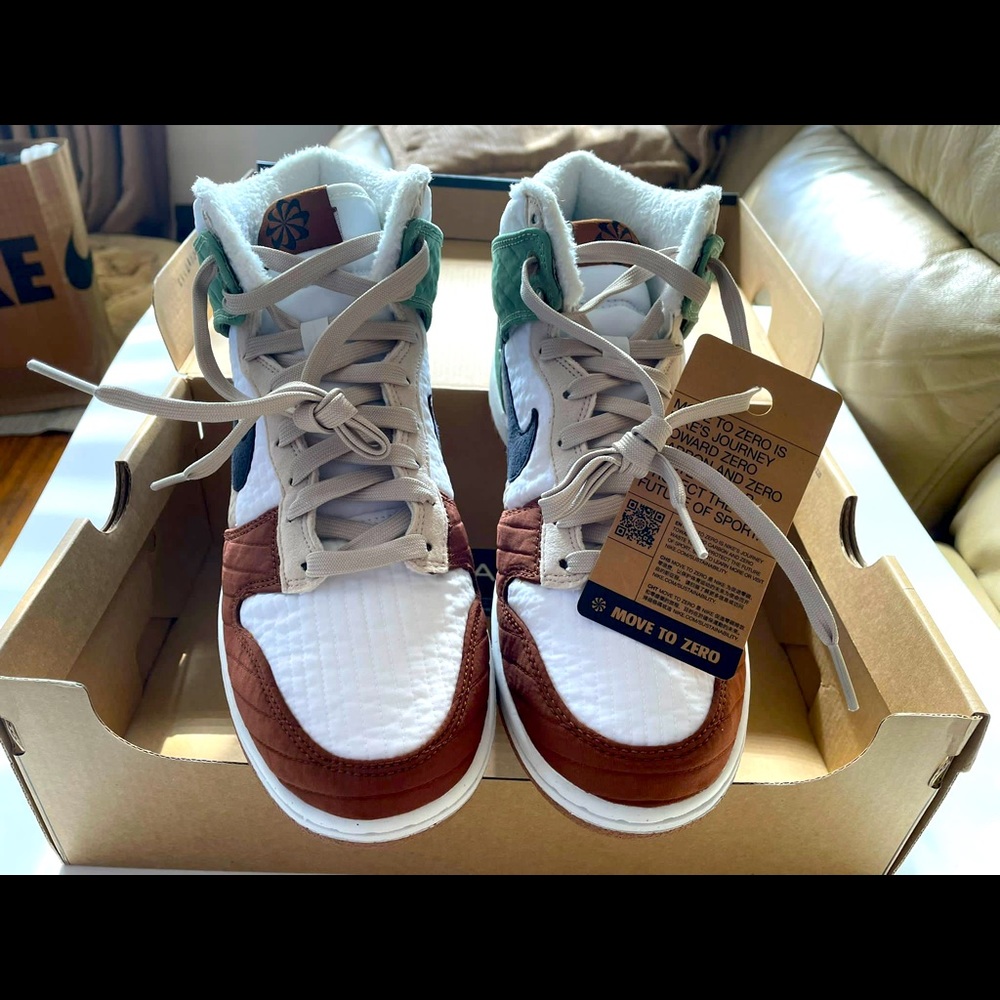 Women’s Dunk High LX Next Nature Toasty